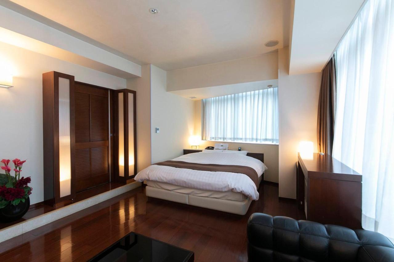 Hotel Aperto (Adults Only) Токио Экстерьер фото