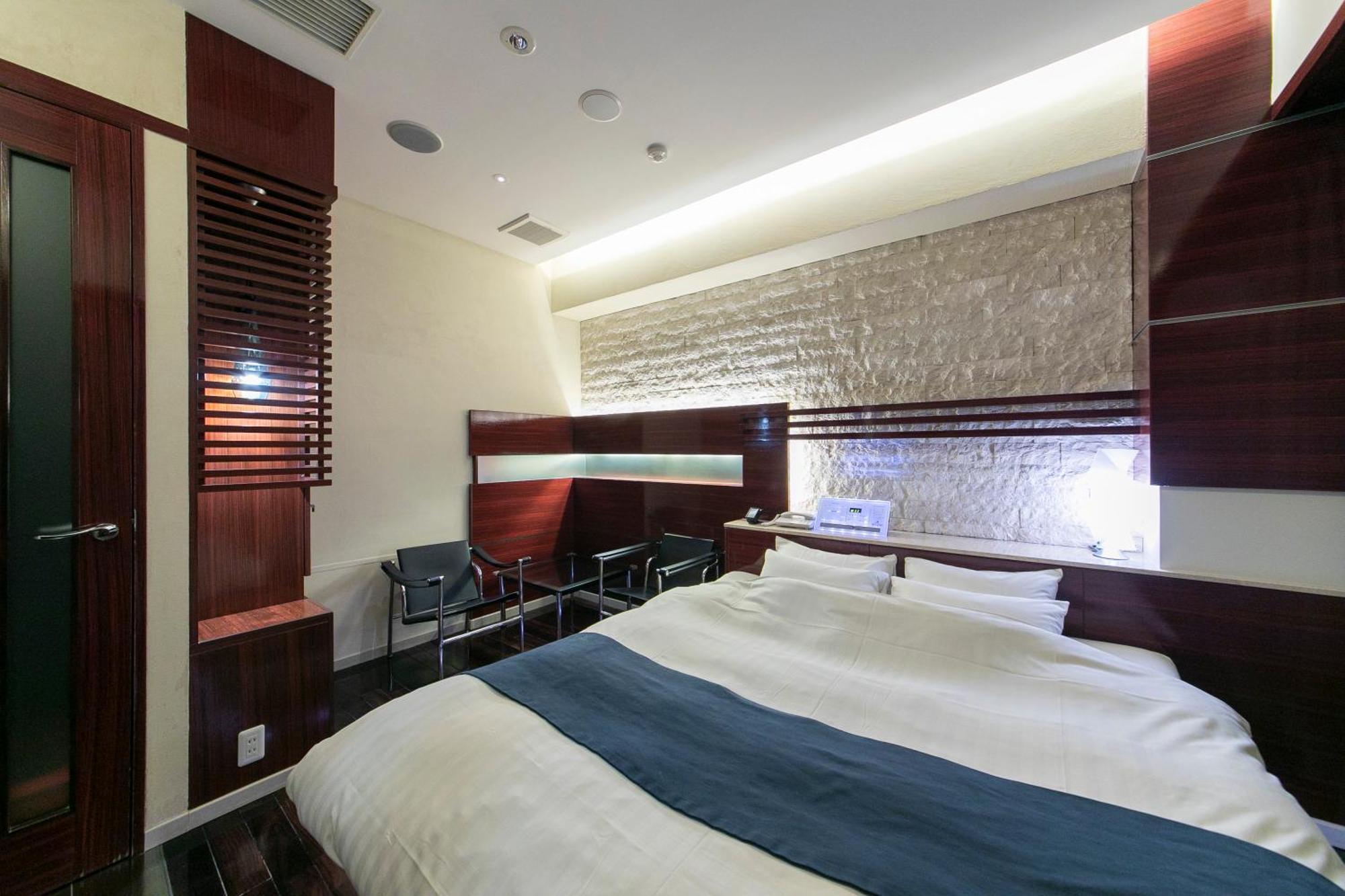 Hotel Aperto (Adults Only) Токио Экстерьер фото